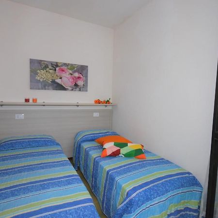 Residenza La Meridiana لينانو سابيادورو المظهر الخارجي الصورة