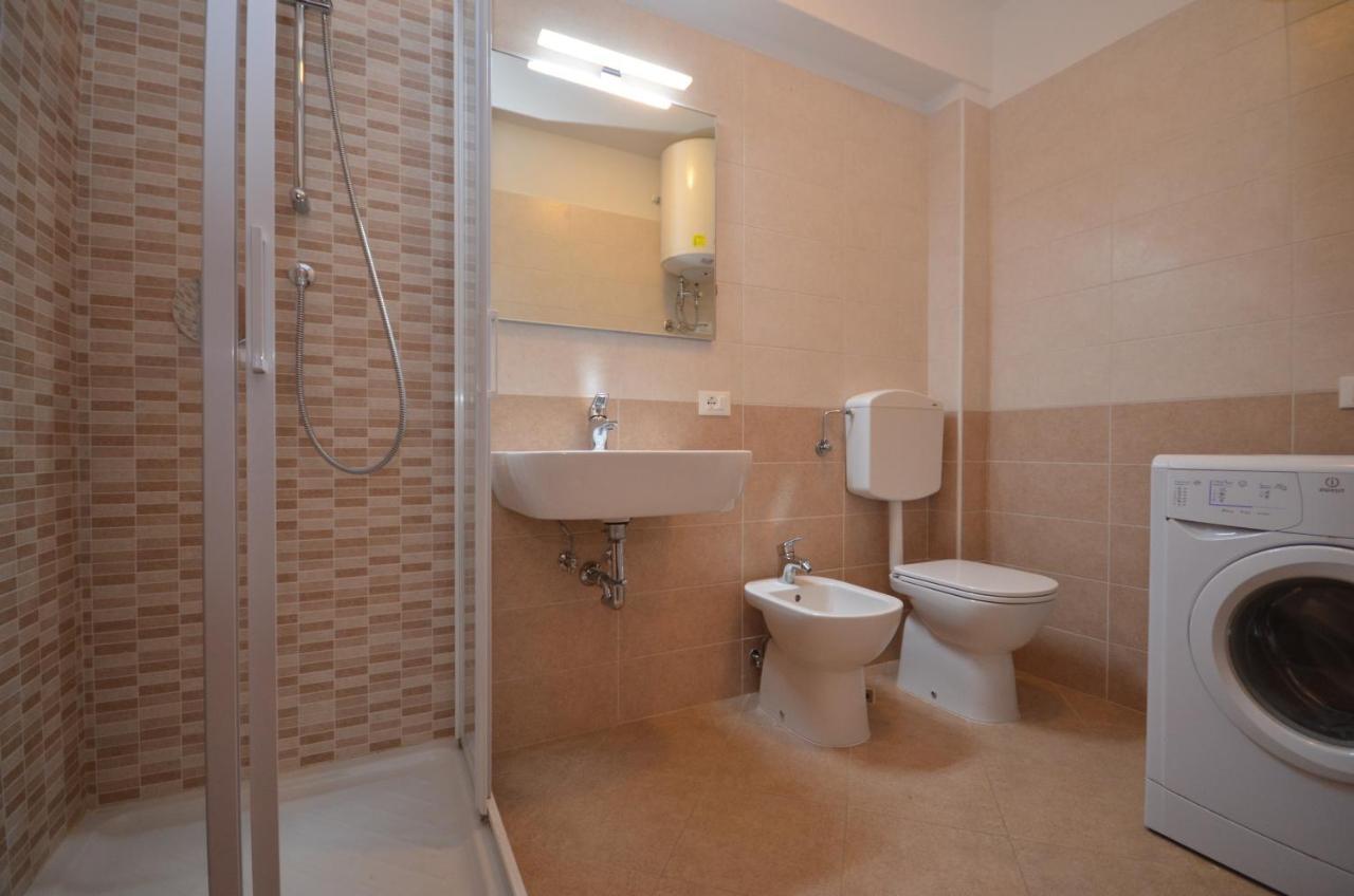 Residenza La Meridiana لينانو سابيادورو المظهر الخارجي الصورة